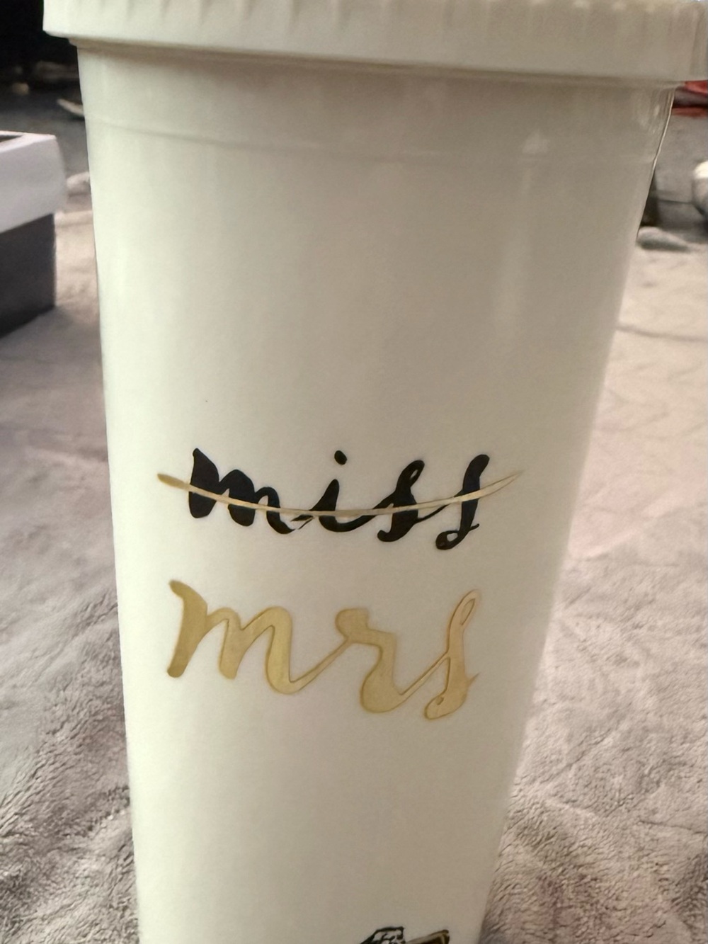 Kate Spade Miss to Mrs. Bridal Tumbler Cup 💍